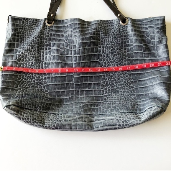 Fiore Italy Womens Blue Leather Croc Embossed Large Leather Adjustable Bag - Picture 14 of 16